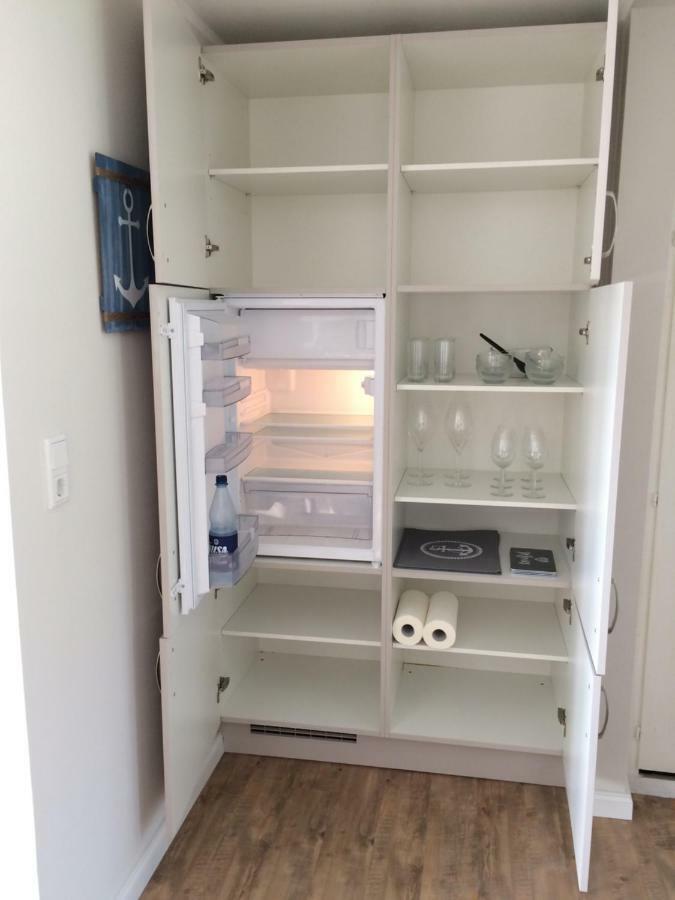 „Luettje Nuest“ Apartment Емден Екстериор снимка